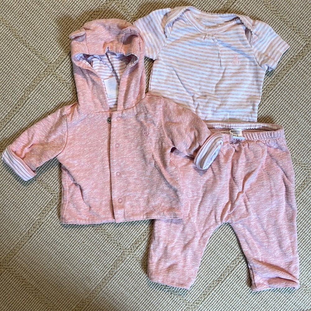 Baby gap outfit 0-3 months